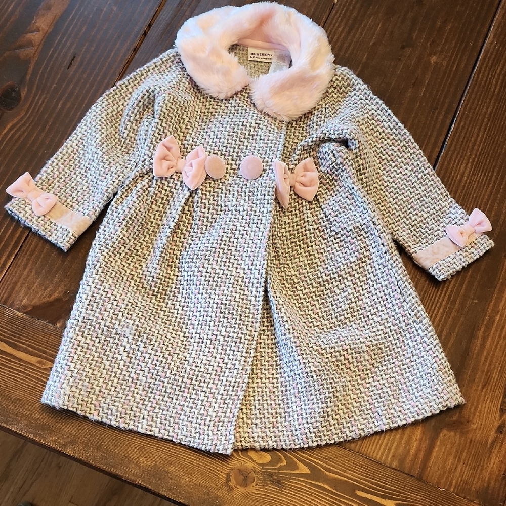 ✨️SOLD✨️ Kids Coat with Pink Accents